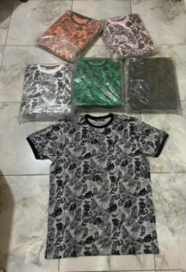 Toptan İhracat Fazlası Erkek Tişört – Geniş Kalıp, S-2XL Serili ürünü