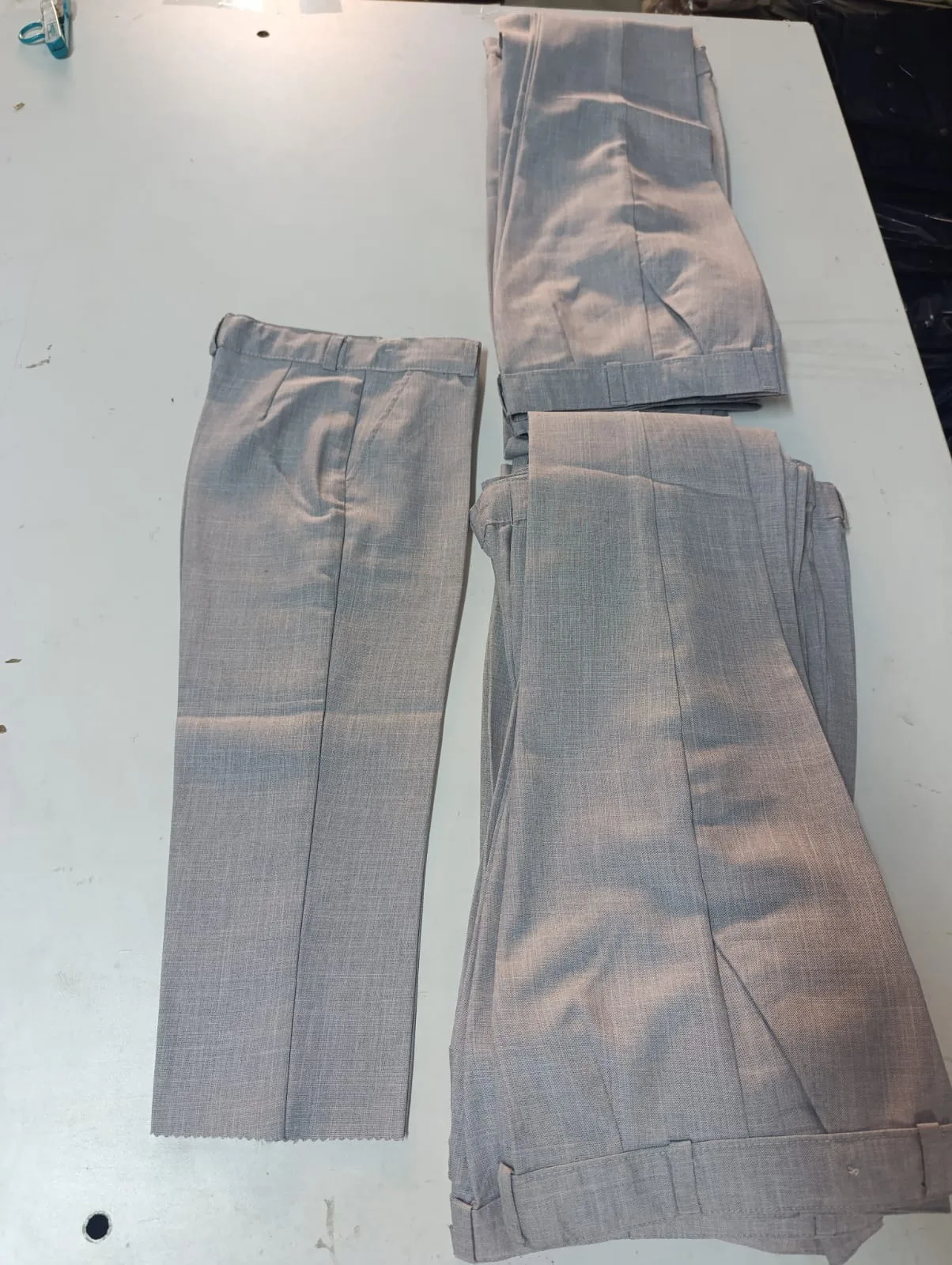 Toptan Çocuk Kumaş Pantolon – 10’lu Paket, İstanbul Güngören ürünü